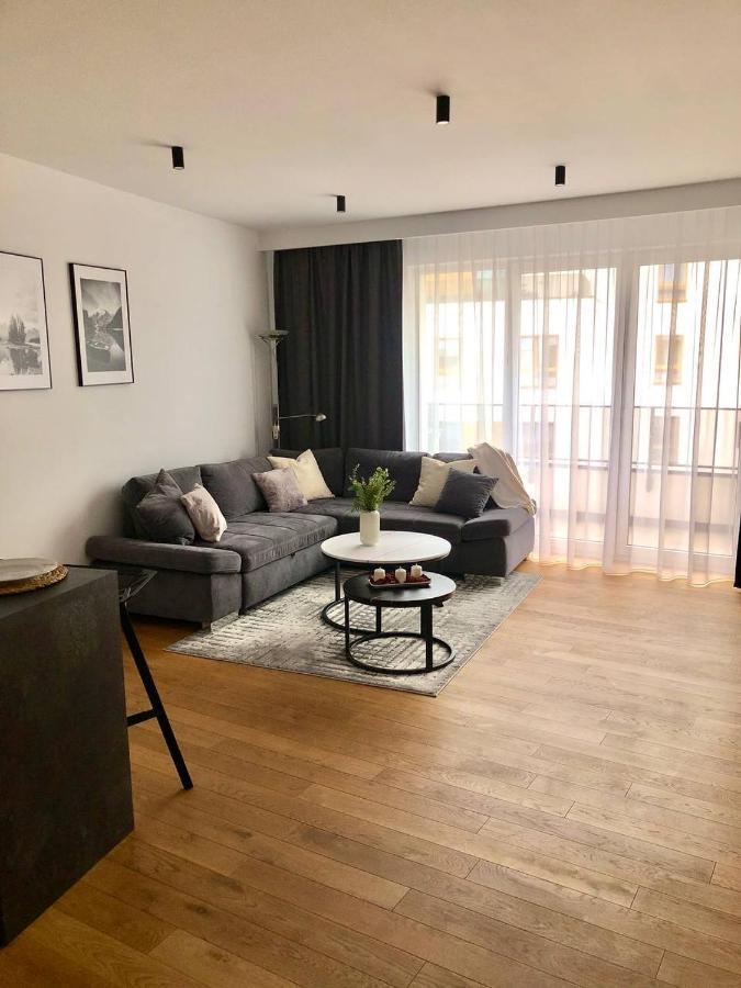 Apartaments Airport Okecie Premium Warsaw Exterior photo